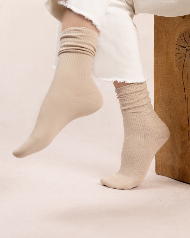 CHAUSSETTES À CÔTES