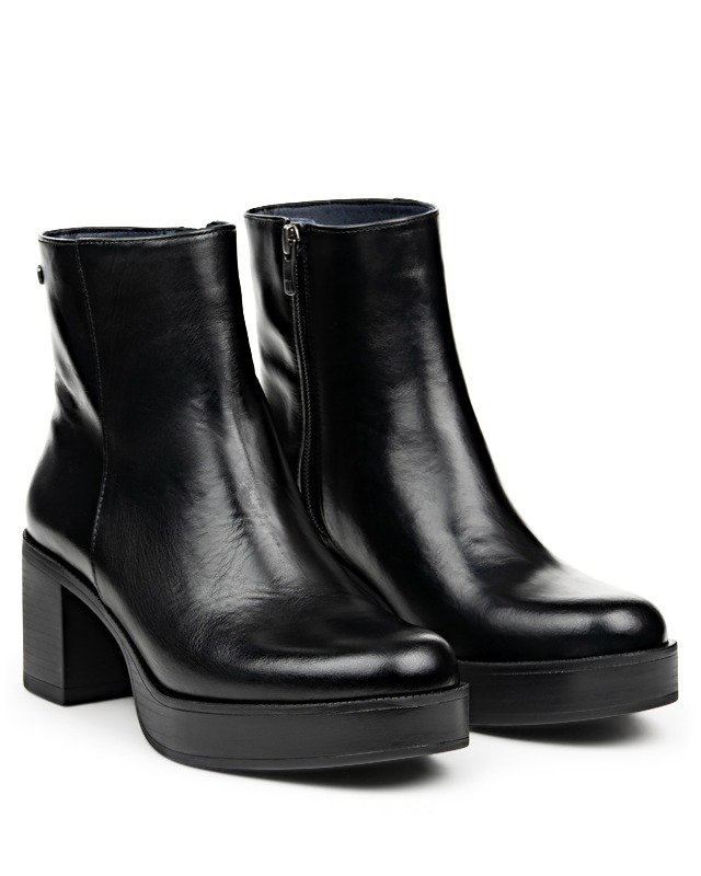 BOWY BOOTIE