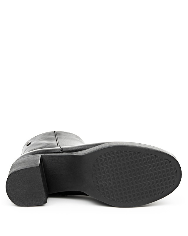 BOWY BOOTIE