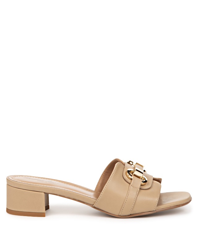 NIA SANDAL