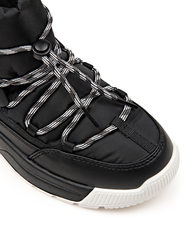 WHITNEY III SLIP-ON WP