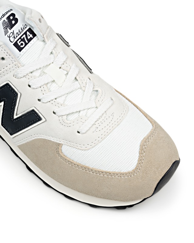 574 HOMME
