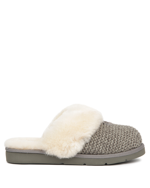 COZY KNIT SLIPPER
